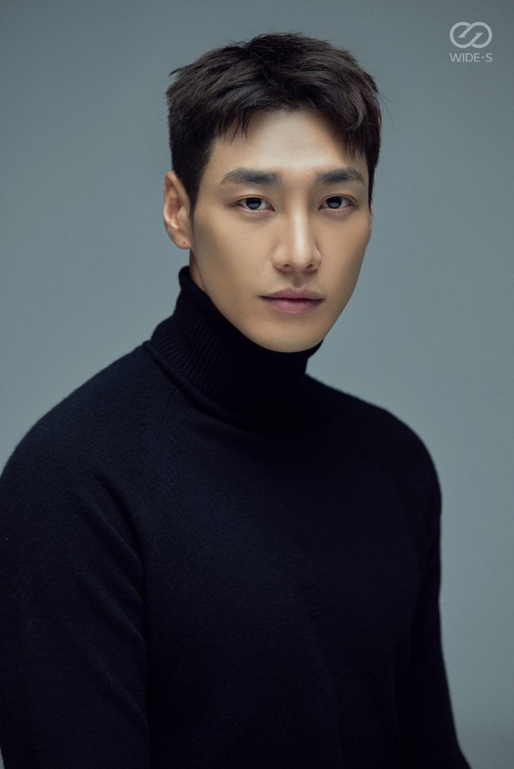 Kim Young-kwang has transitioned from a top-tier model into a versatile and acclaimed leading actor.