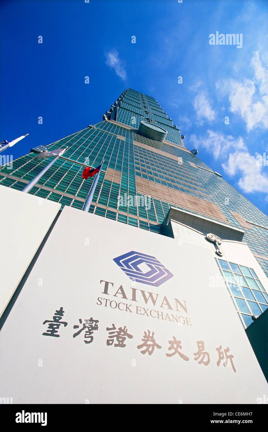 MSI went public on the Taiwan Stock Exchange in 1998, ushering in a new era of rapid financial and manufacturing expansion.