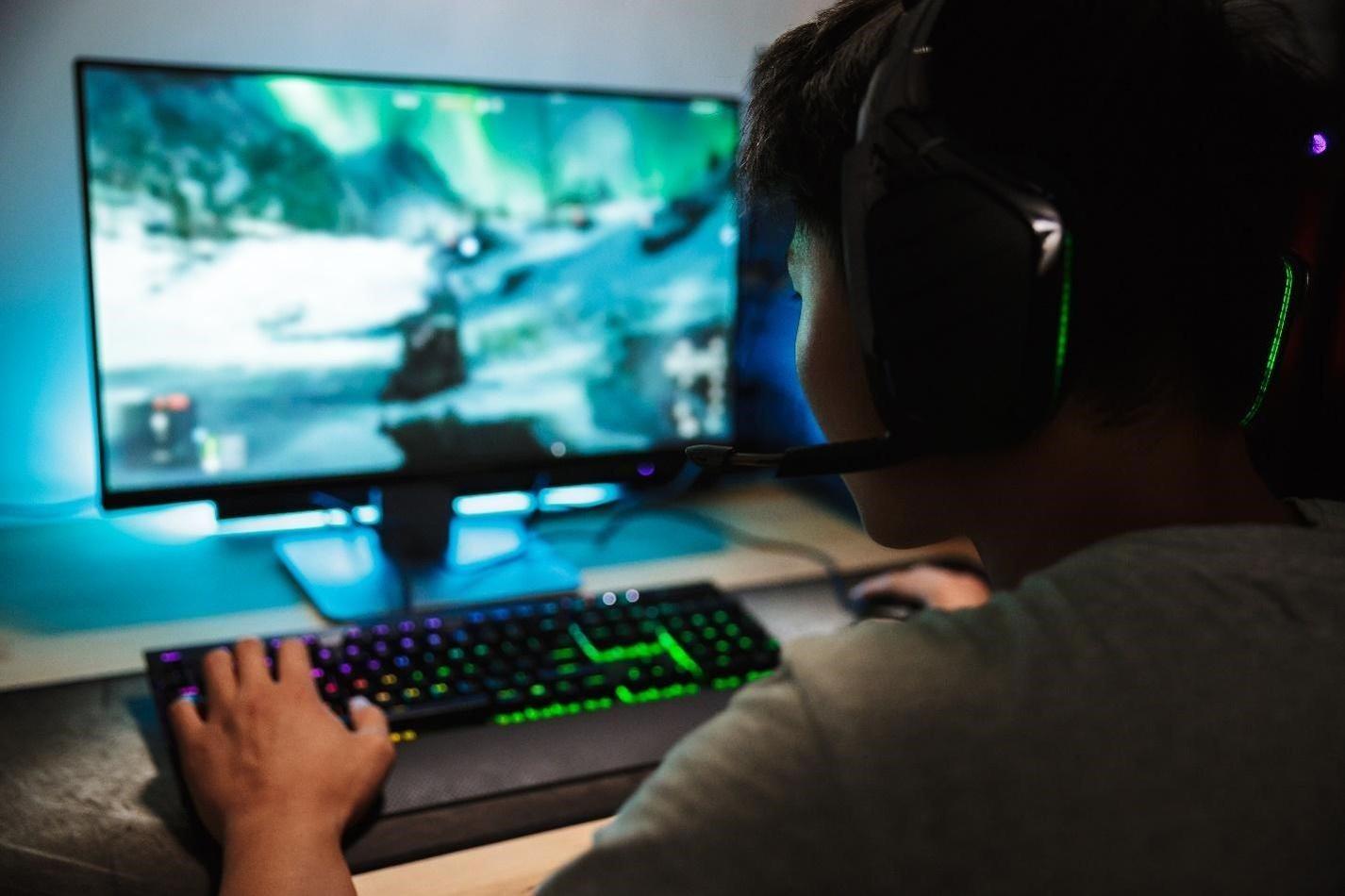 MSI's strategic pivot to PC gaming in the late 2000s transformed the brand into an industry powerhouse.