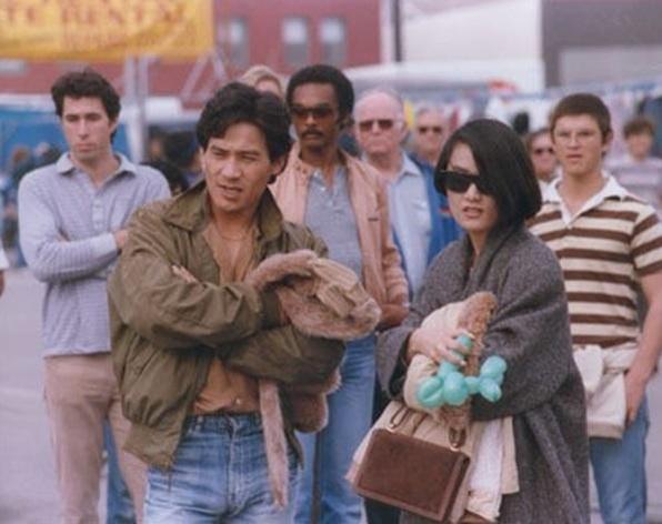 Choi's collaboration on 'Deep Blue Night' highlighted the alienation and dreams of the Korean diaspora.
