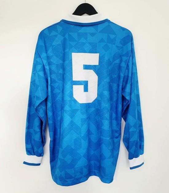 A young Cannavaro demonstrating his defensive prowess in his early Napoli days.