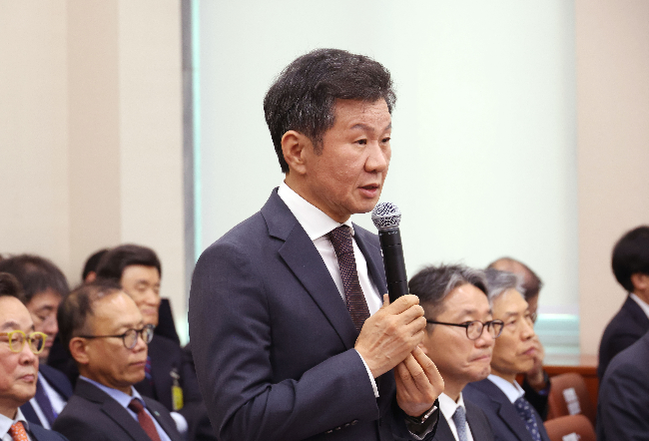 In 2024, Chung was subjected to intense parliamentary questioning as government bodies audited the KFA's hiring and management practices.