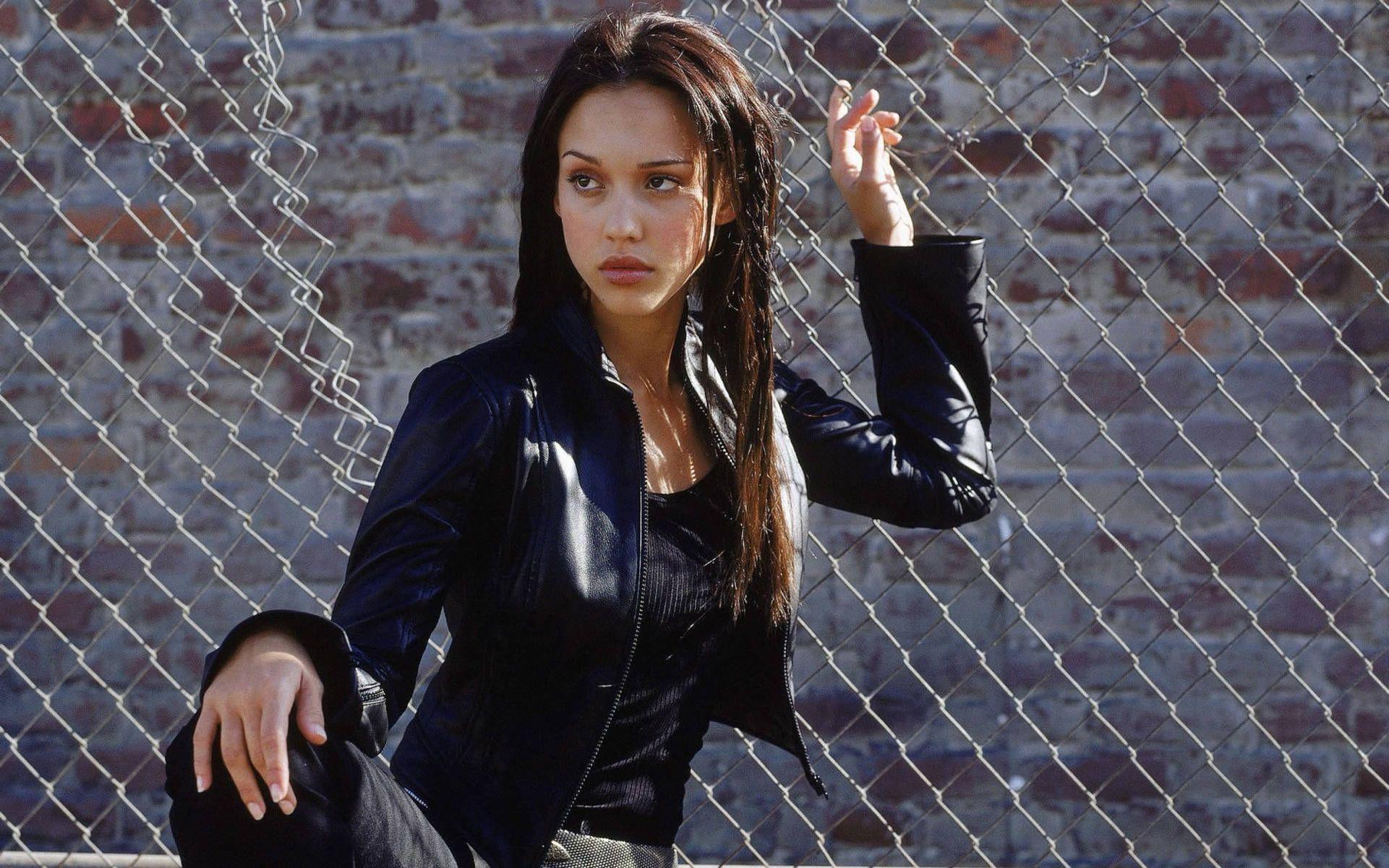 The role of Max Guevara in 'Dark Angel' propelled Alba to global stardom and earned her critical acclaim.