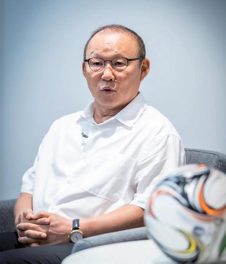 Park established a reputation as a resilient and tactically astute manager in the K League.