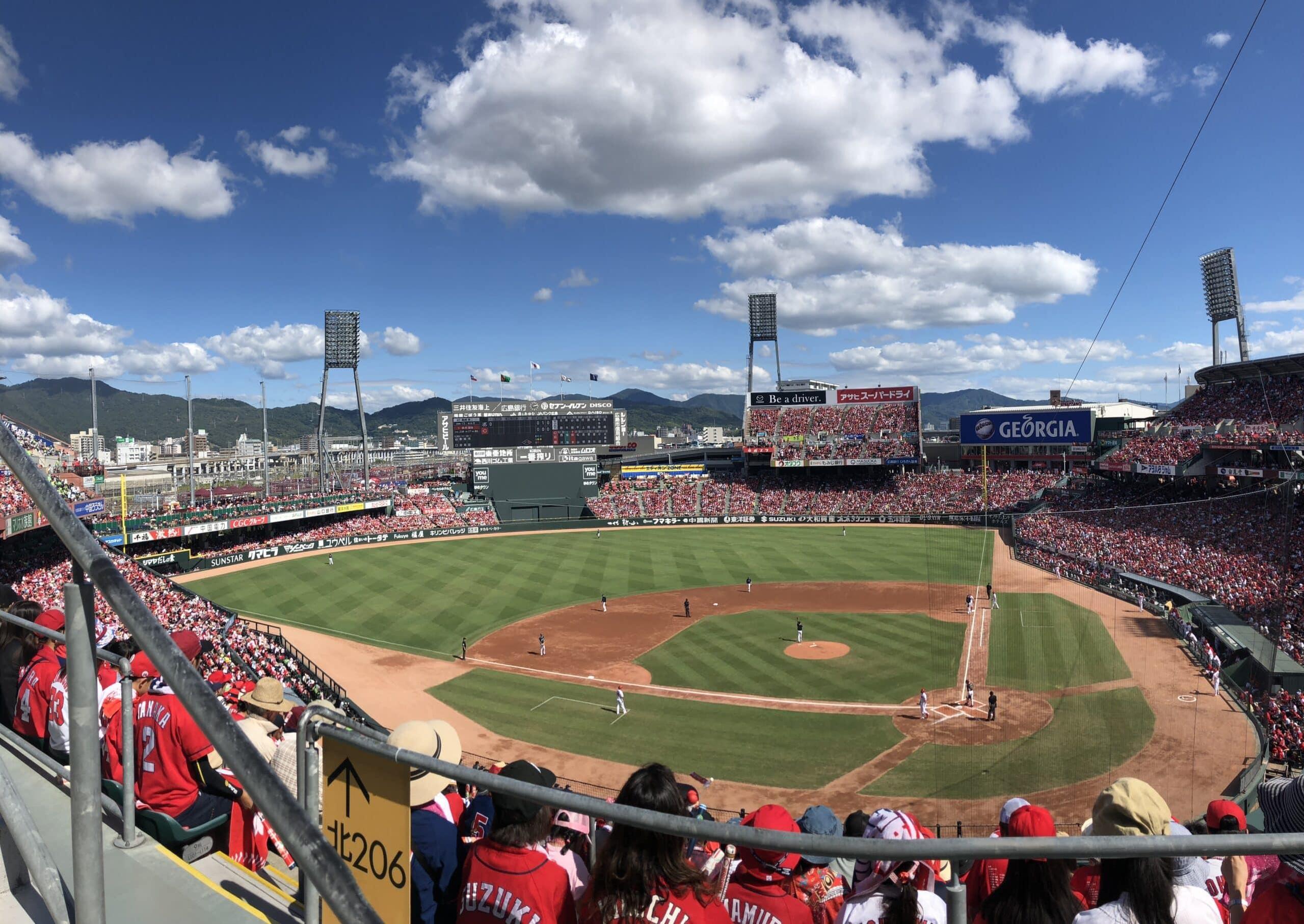Davidson adapted quickly to Japanese baseball, hitting 19 home runs for the Hiroshima Toyo Carp in 2023.