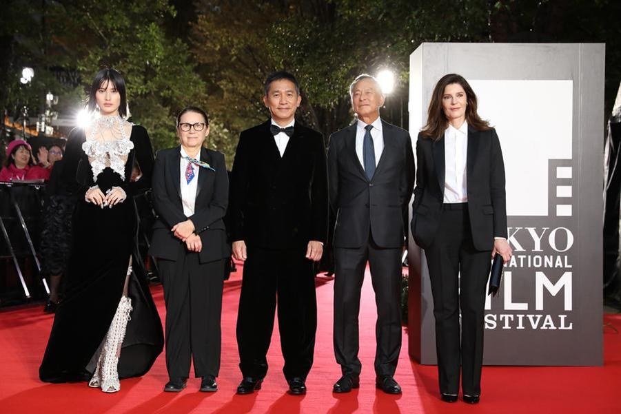 Hashimoto has frequently represented Japanese cinema on the global stage at various international film festivals.