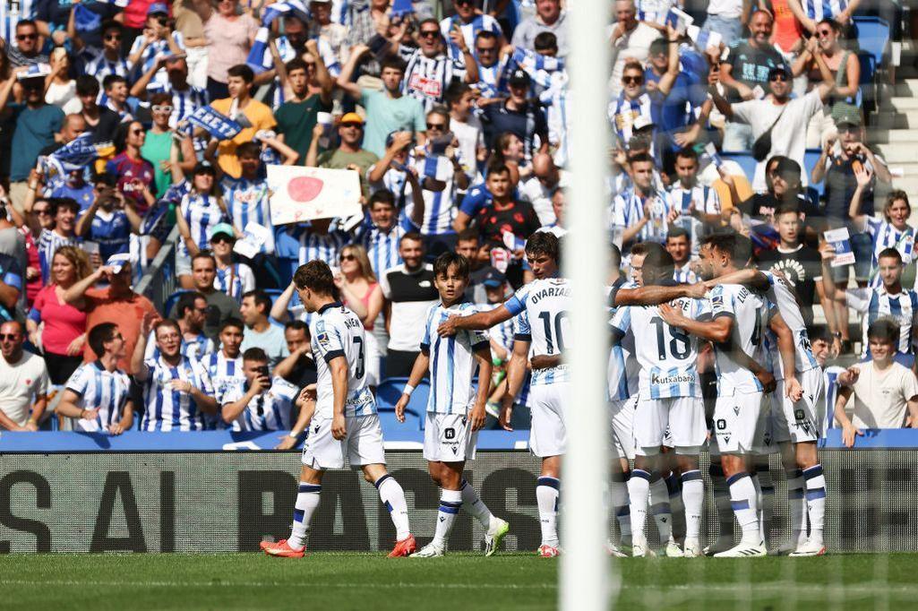 Fans at the Anoeta Stadium welcomed their beloved captain back with immense warmth and enthusiasm.