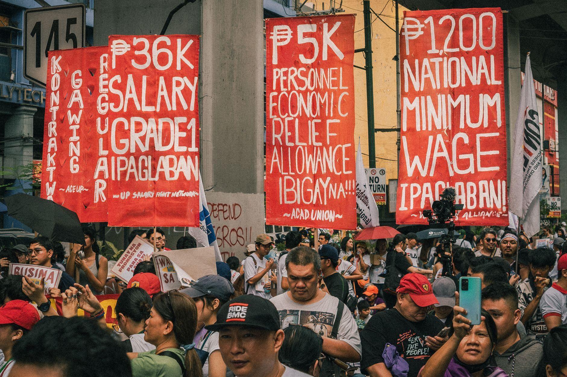 General visual reference for Labor Struggles and Corporate Restructuring. Source: Pexels / Photo by Clarence Gaspar / Pexels License / https://www.pexels.com/photo/protest-for-wage-increase-in-metro-manila-37364006/