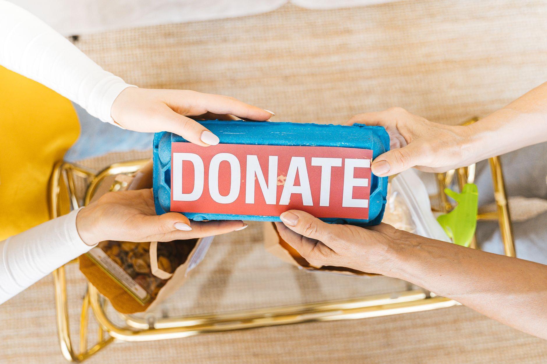 General visual reference for Philanthropy and Positive Influence. Source: Pexels / Photo by AI25.Studio Studio / Pexels License / https://www.pexels.com/photo/a-person-holding-an-egg-tray-7345444/