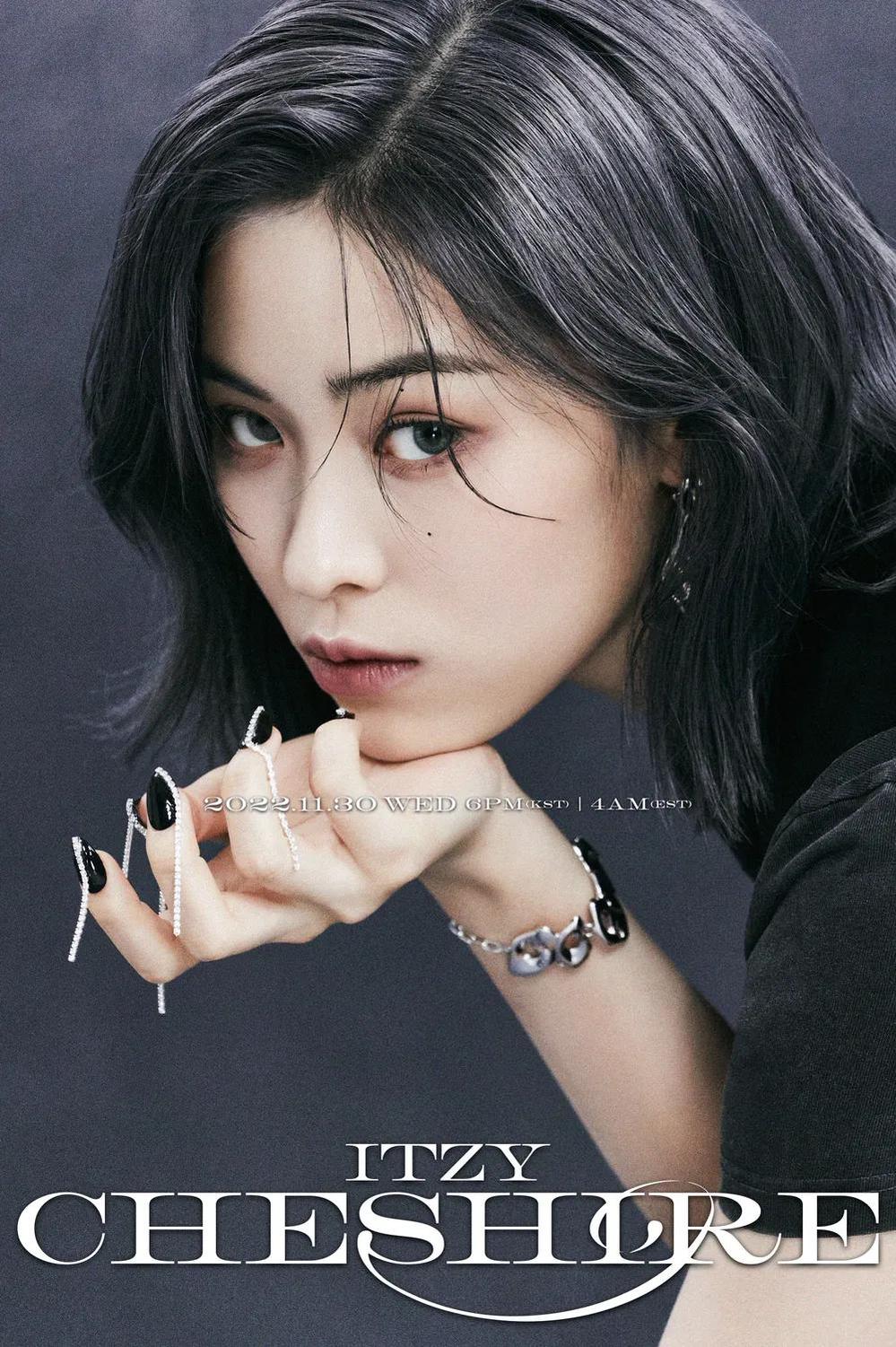 General visual reference for Introduction to a K-Pop Powerhouse. Source: Google Images / namu.wiki / Google usage-rights filter; verify source license / https://namu.wiki/w/%EB%A5%98%EC%A7%84?uuid=9a41857e-51e3-407a-8dac-d74a02dcd8ef