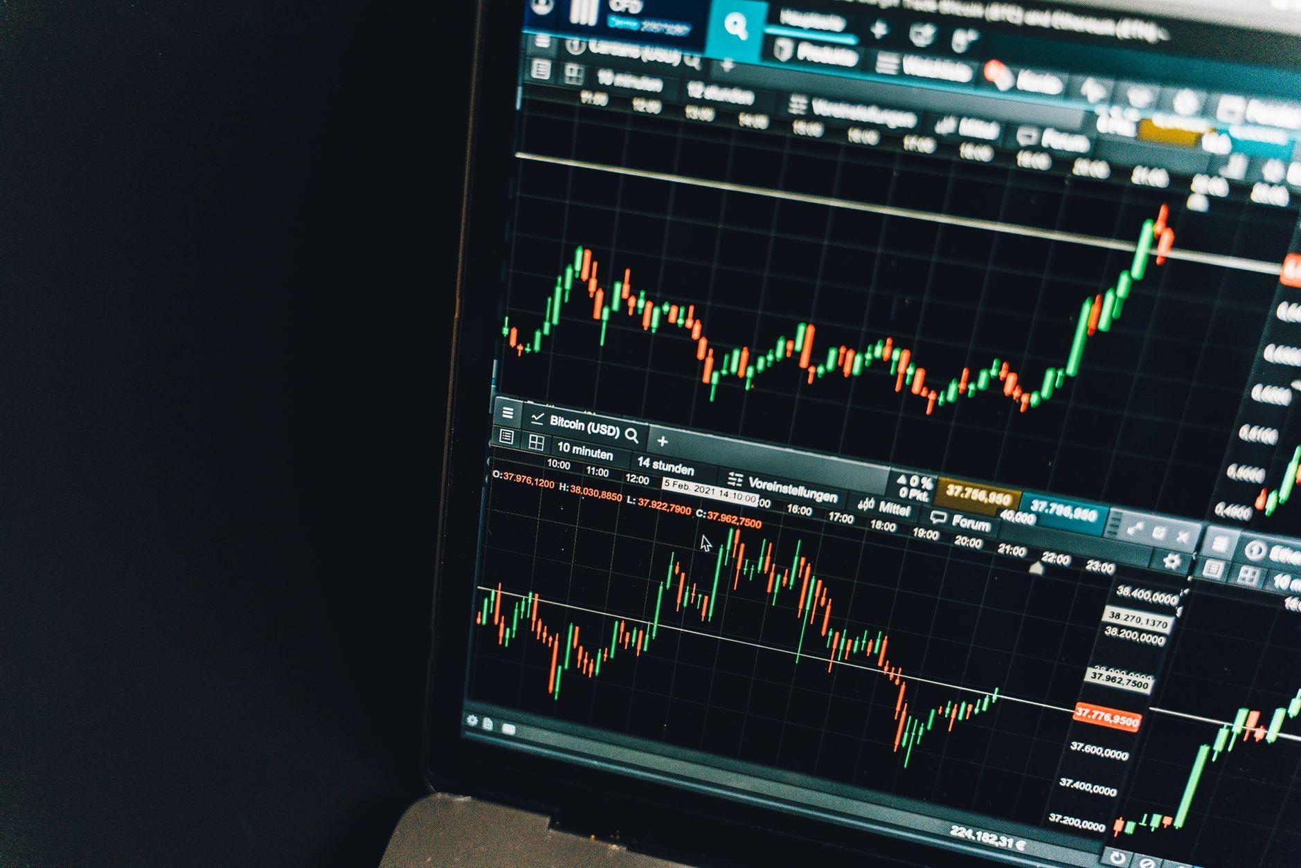 General visual reference for Analytical Breakdown of Bento's Tactical Legacy. Source: Pexels / Photo by Alesia Kozik / Pexels License / https://www.pexels.com/photo/black-screen-with-graph-6781273/