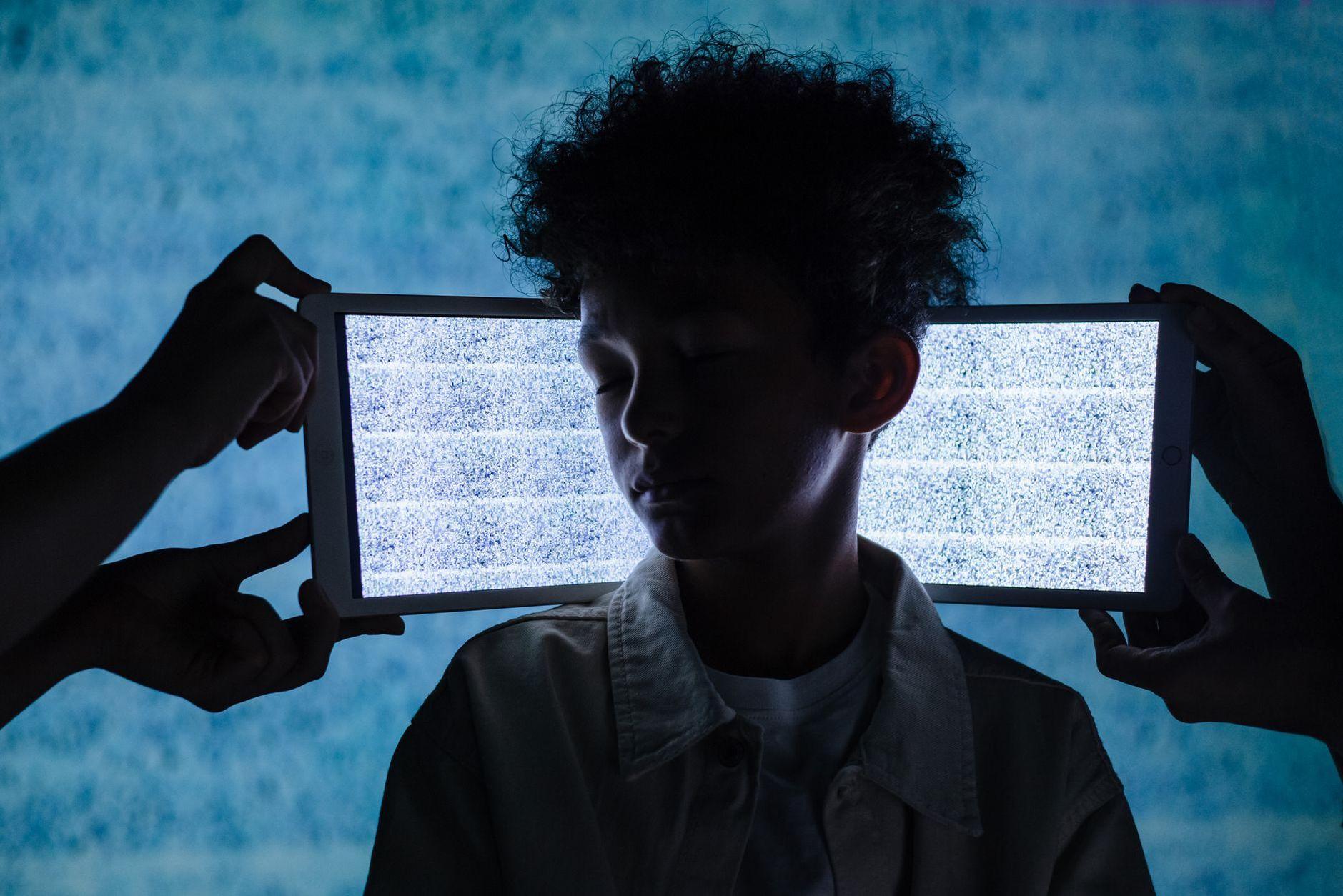 General visual reference for Controversies and the Fine Line of Satire. Source: Pexels / Photo by Ron Lach / Pexels License / https://www.pexels.com/photo/two-ipad-screens-behind-boy-with-closed-eyes-9783824/