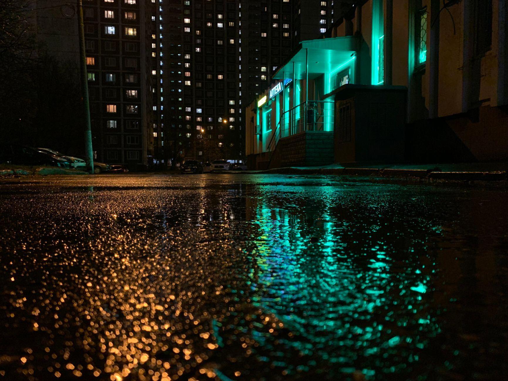 General visual reference for Psychological Appeal to South Korean Youth. Source: Pexels / Photo by Peter S / Pexels License / https://www.pexels.com/photo/ground-level-shot-of-buildings-at-night-10493305/