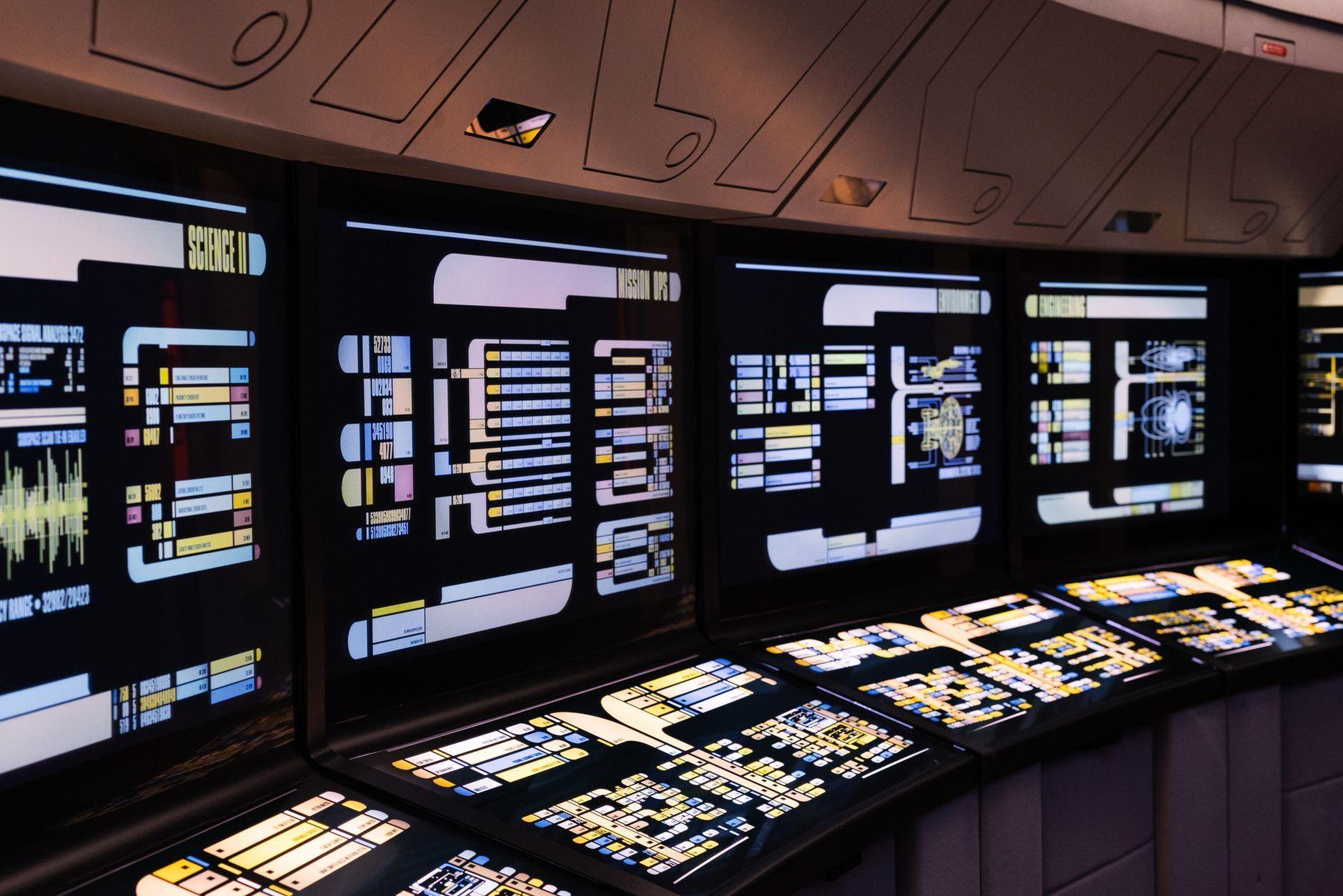 General visual reference for Stepping into the Arrowverse with 'Legends of Tomorrow'. Source: Pexels / Photo by Keysi Estrada / Pexels License / https://www.pexels.com/photo/futuristic-command-station-with-digital-displays-32026165/