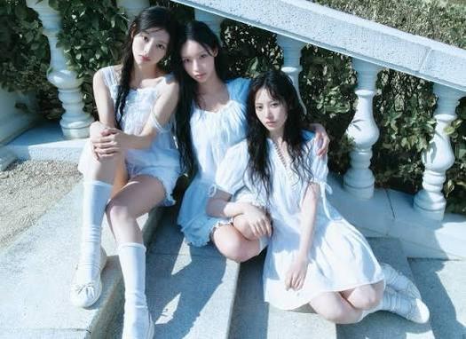 Unveiling RESCENE: The Olfactory Sensation of Fifth-Generation K-Pop