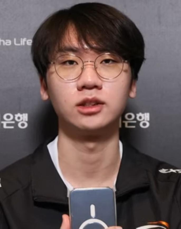 Doran's humble and authentic personality has won the hearts of fans worldwide. Source: Wikimedia Commons / 도란 최현준.jpg / by fomos esports / CC BY 3.0 / https://commons.wikimedia.org/w/index.php?curid=148246875