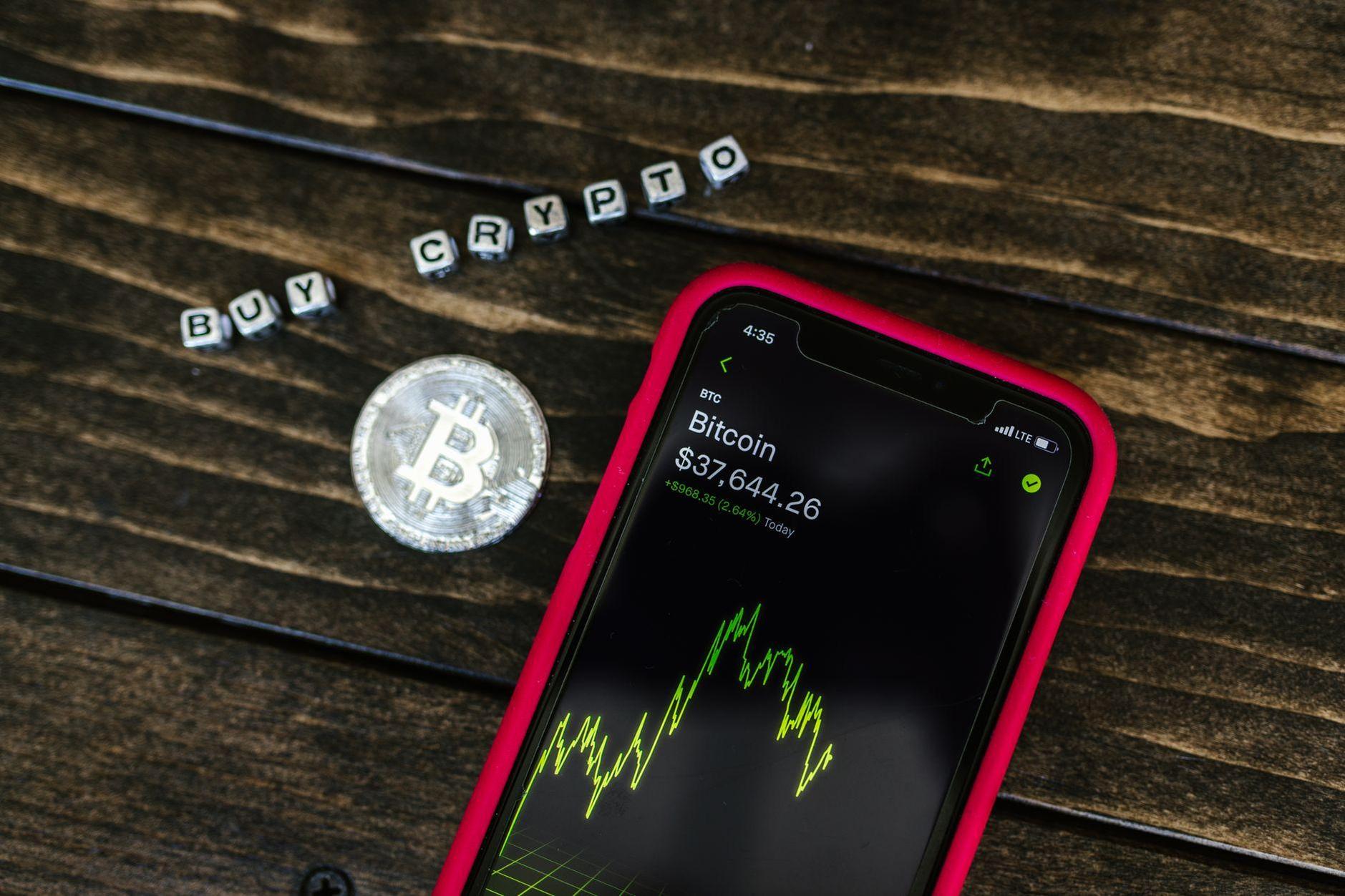 General visual reference for The Economics of Attention and Digital Donations. Source: Pexels / Photo by RDNE Stock project / Pexels License / https://www.pexels.com/photo/close-up-shot-of-a-smartphone-8369829/
