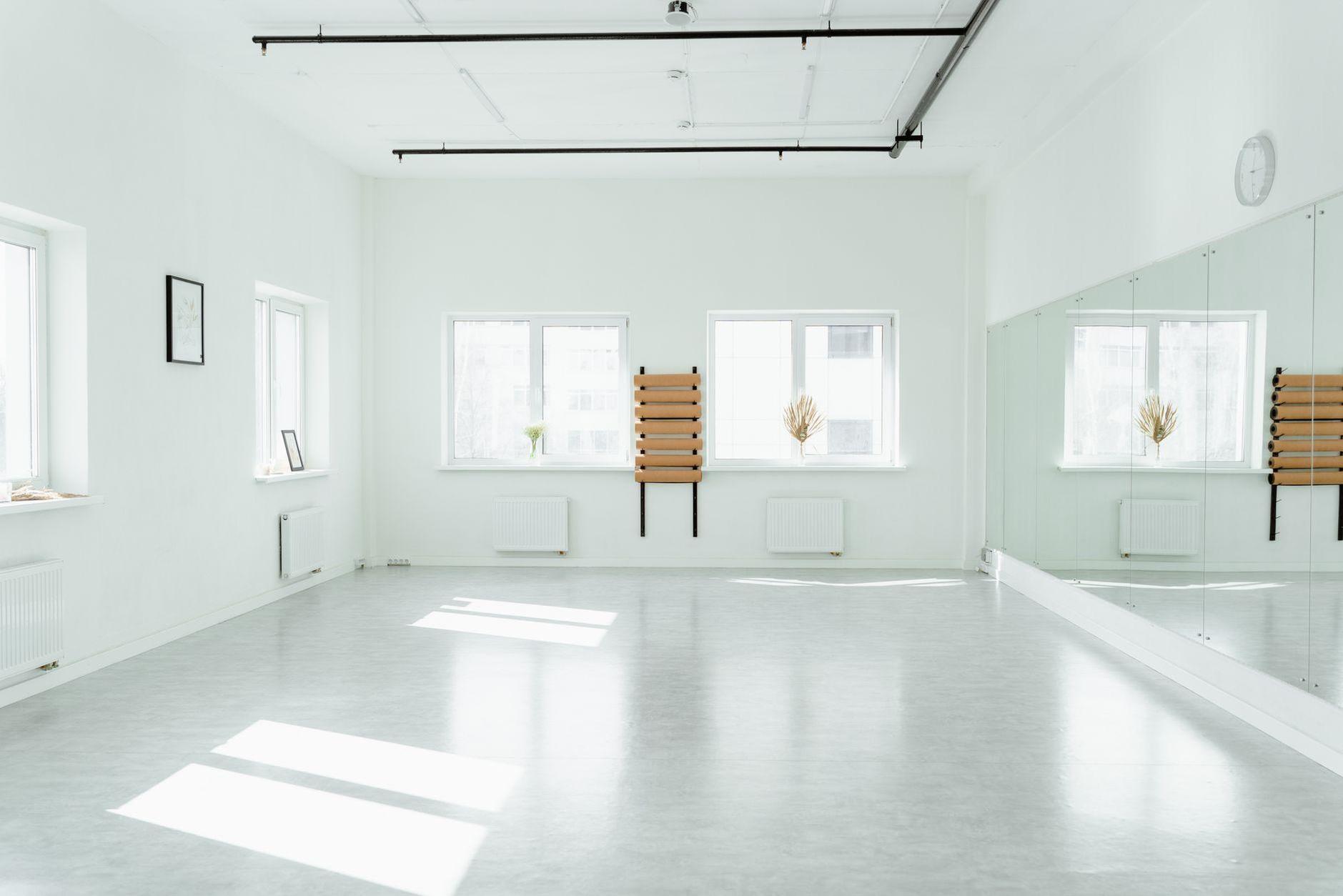 General visual reference for The Journey to South Korea and K-Pop Training. Source: Pexels / Photo by MART PRODUCTION / Pexels License / https://www.pexels.com/photo/an-empty-dancing-studio-7319683/
