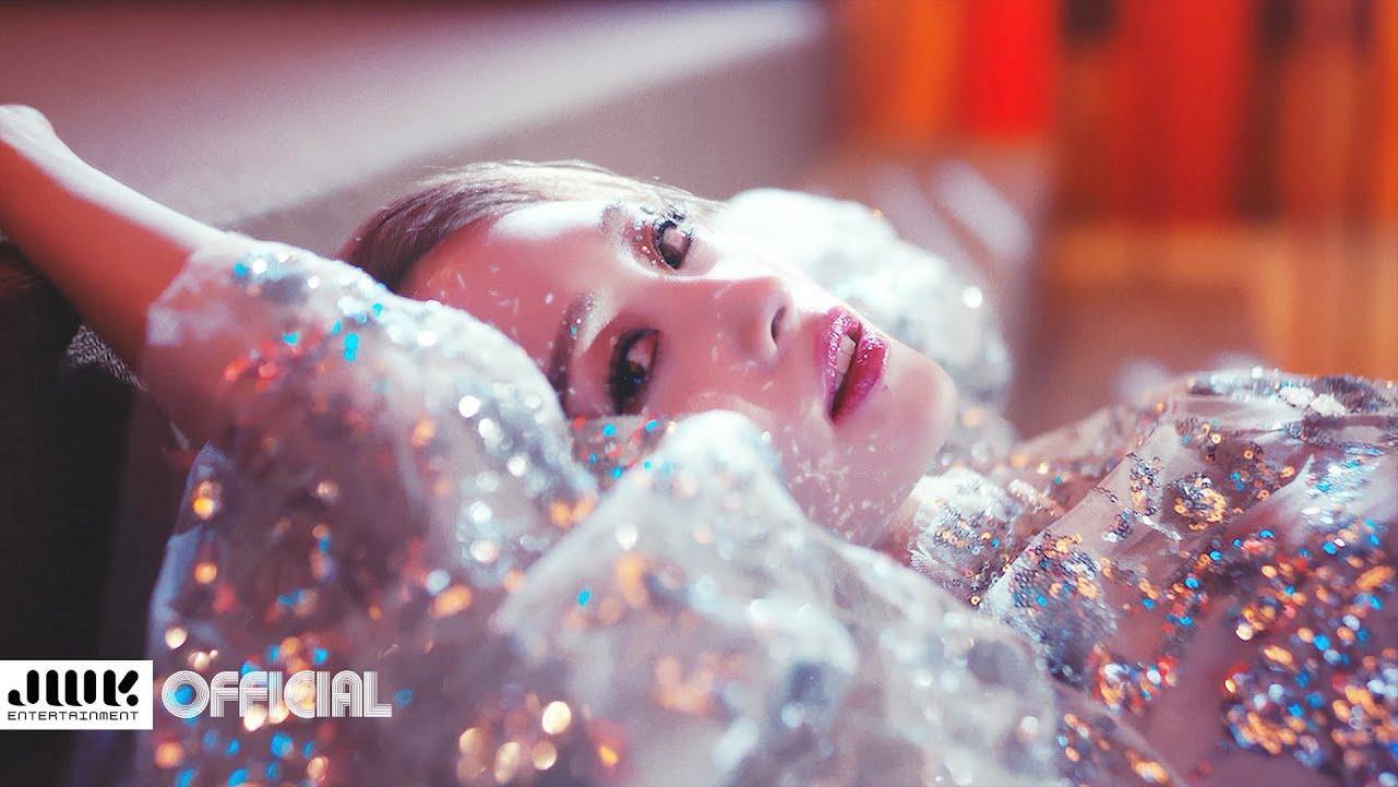 General visual reference for Reigniting Her Solo Career Post-Reunion. Source: Google Images / www.youtube.com / Google usage-rights filter; verify source license / https://www.youtube.com/watch?v=FtU_D67tl64