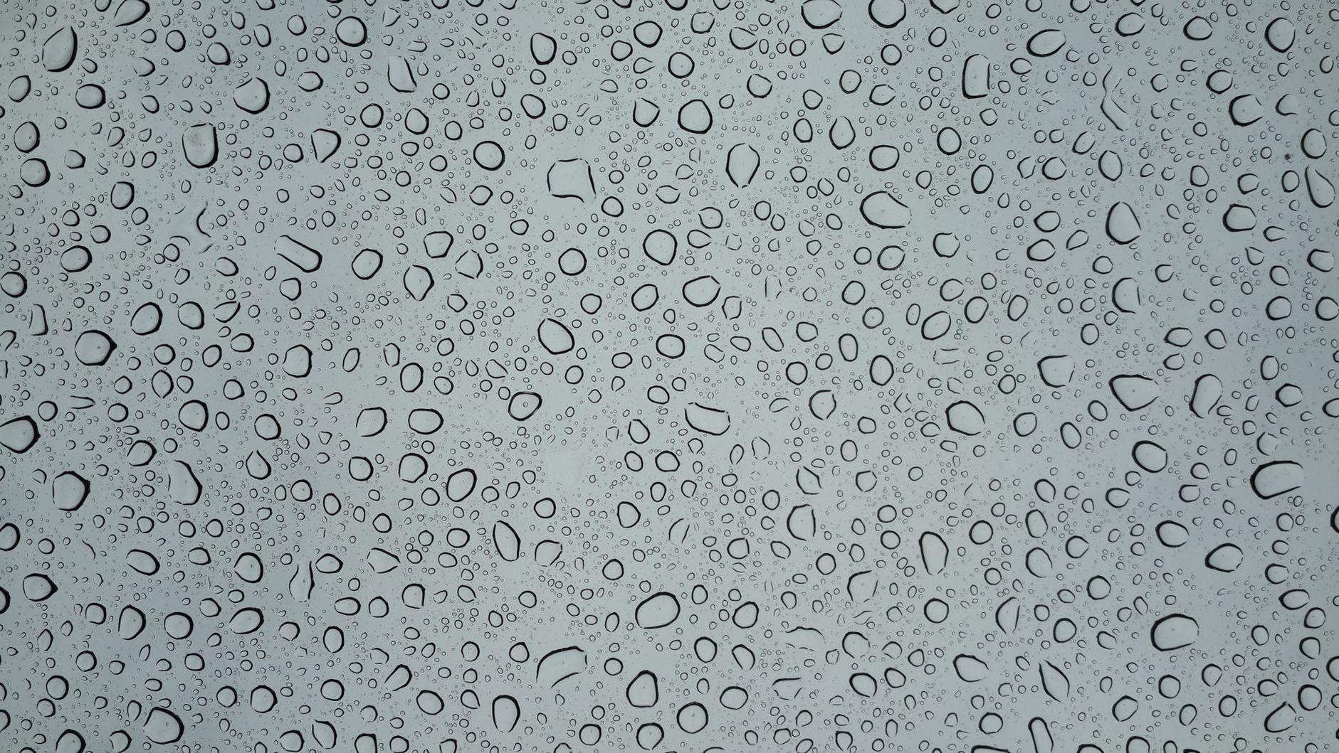 General visual reference for Primary Symptom: Aural Fullness. Source: Pexels / Photo by Pixabay / Pexels License / https://www.pexels.com/photo/water-drops-vector-art-268883/