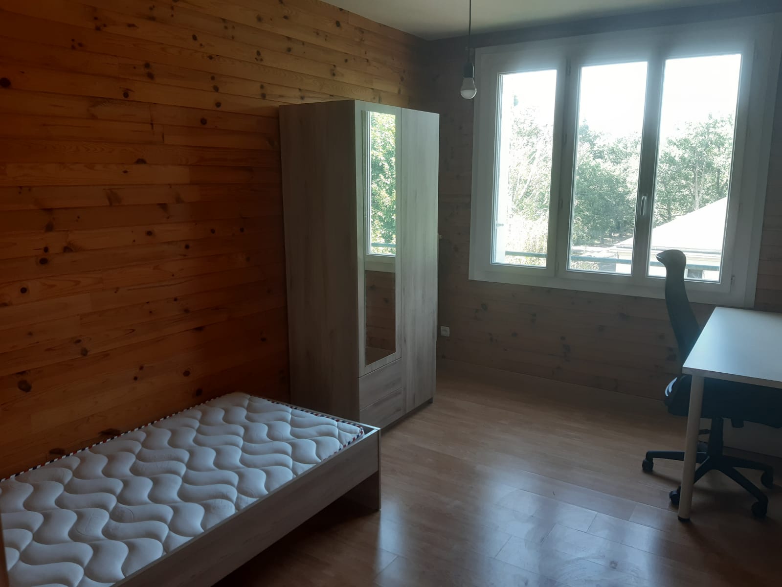 Chambre en colocation à Tours proche site Grandmont