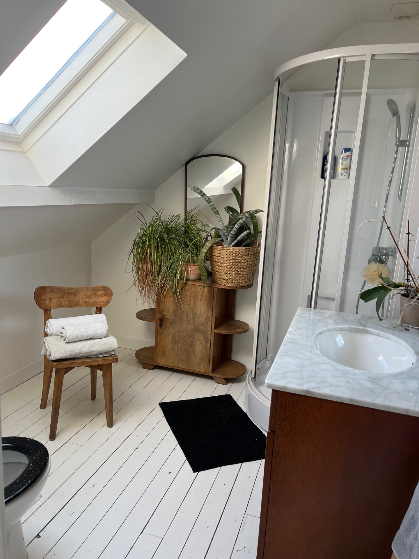 Chambre meublée à louer dans maison