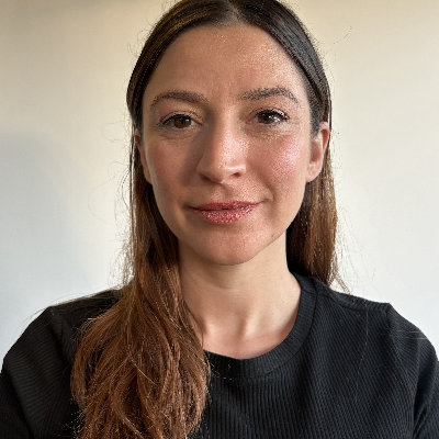 Hazal Urban (hazalcavazza)