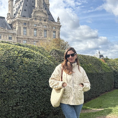 Hazal Urban (hazalcavazza)