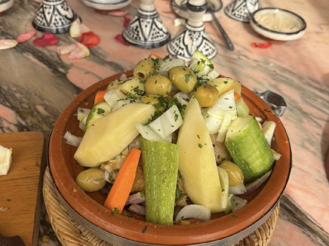 Authentic cooking class and market tour