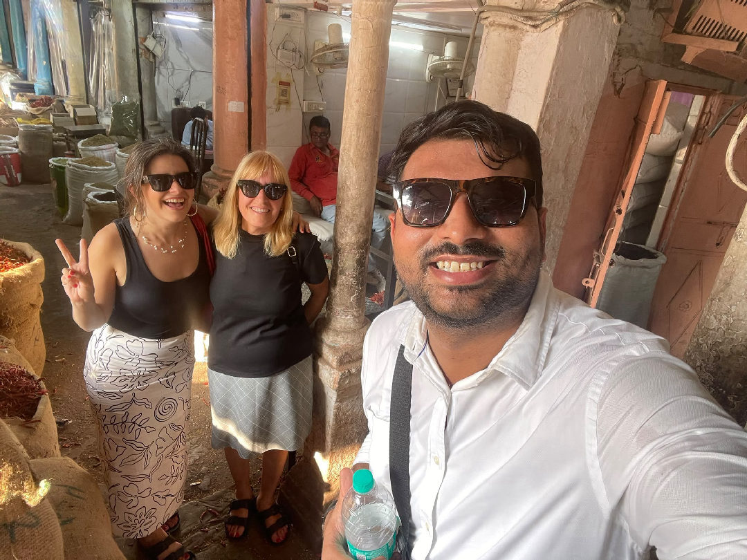 Old Delhi Heritage Walking Tour-Spice and Rickshaw