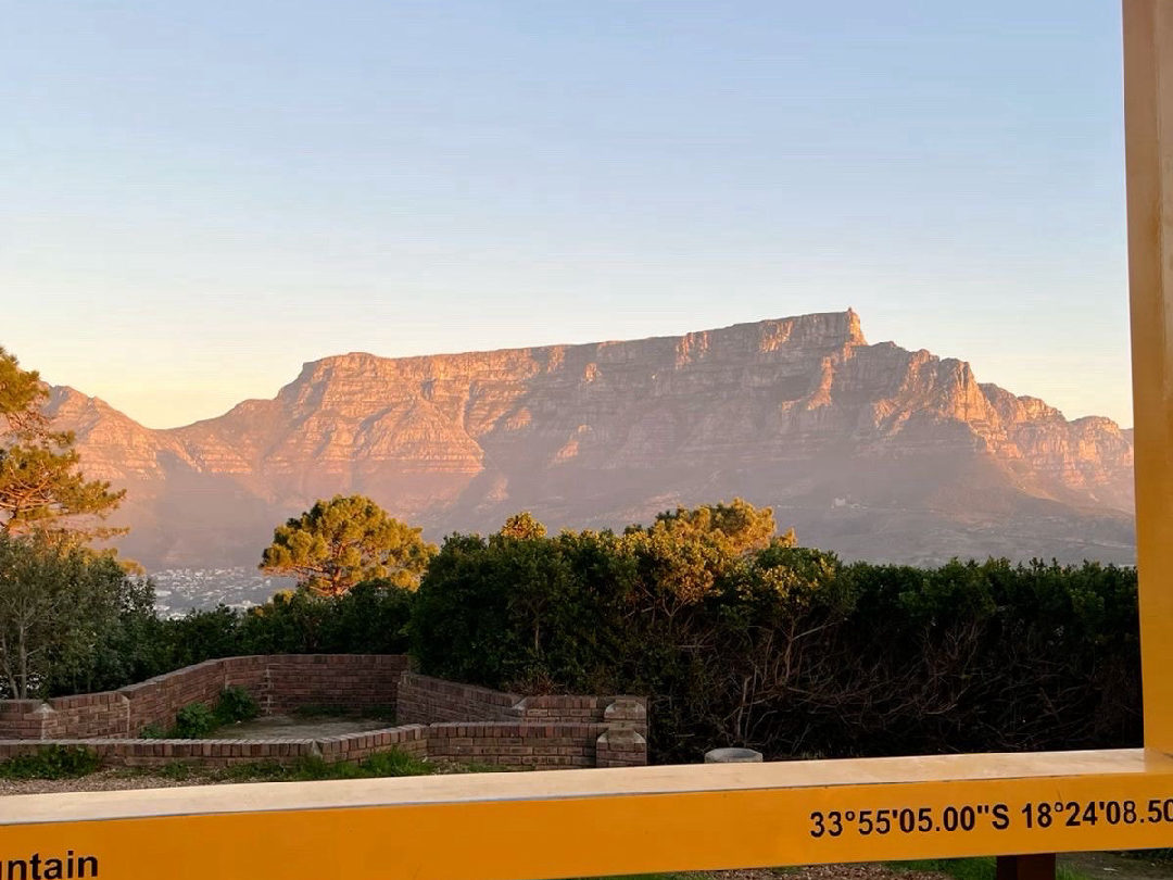 Discover Cape Town with a French Local Guide