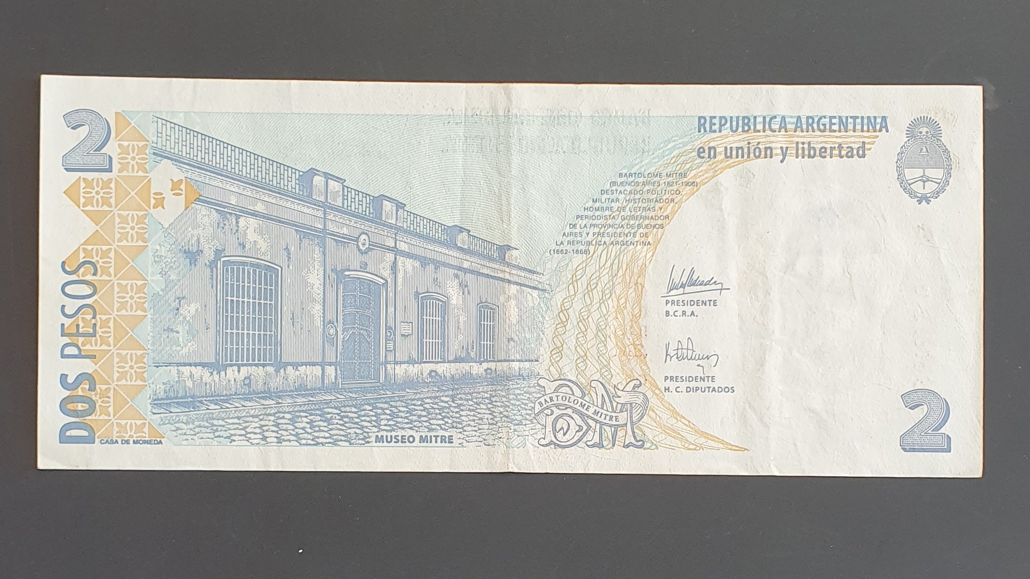2 Peso back