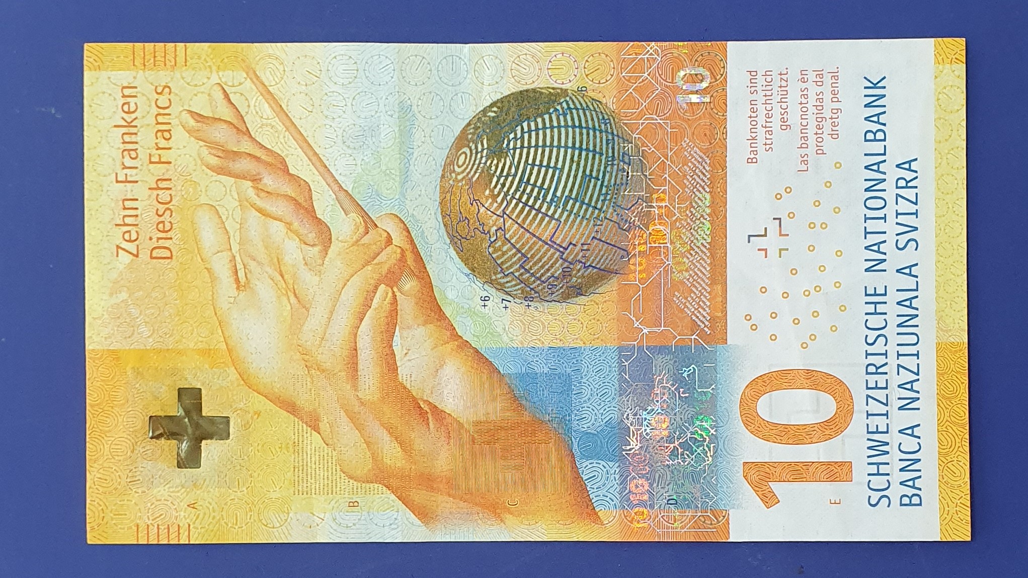 Switzerland 10 Franc banknote 2017 - CurrencyHub