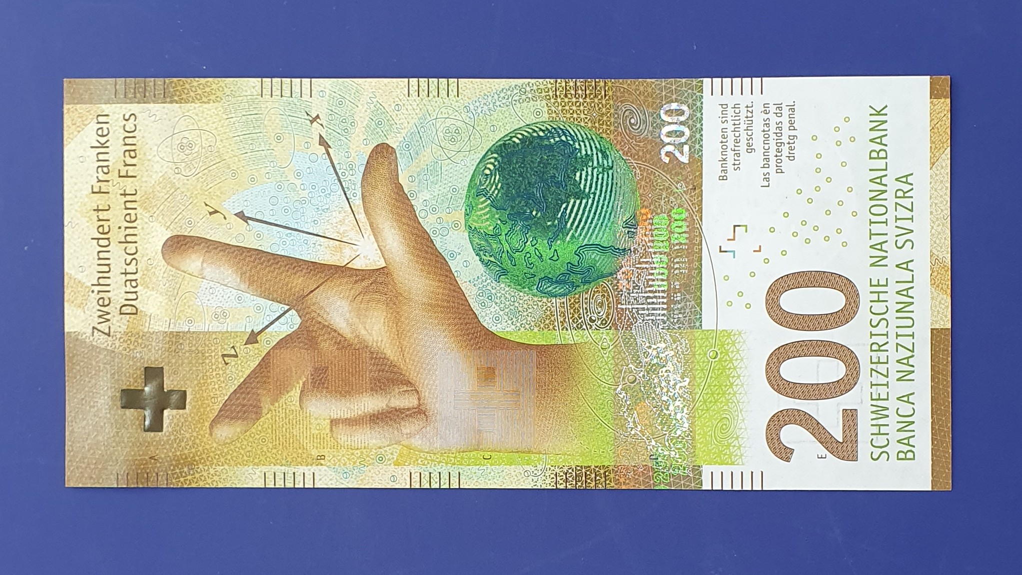 Switzerland 200 Franc banknote 2018 - CurrencyHub