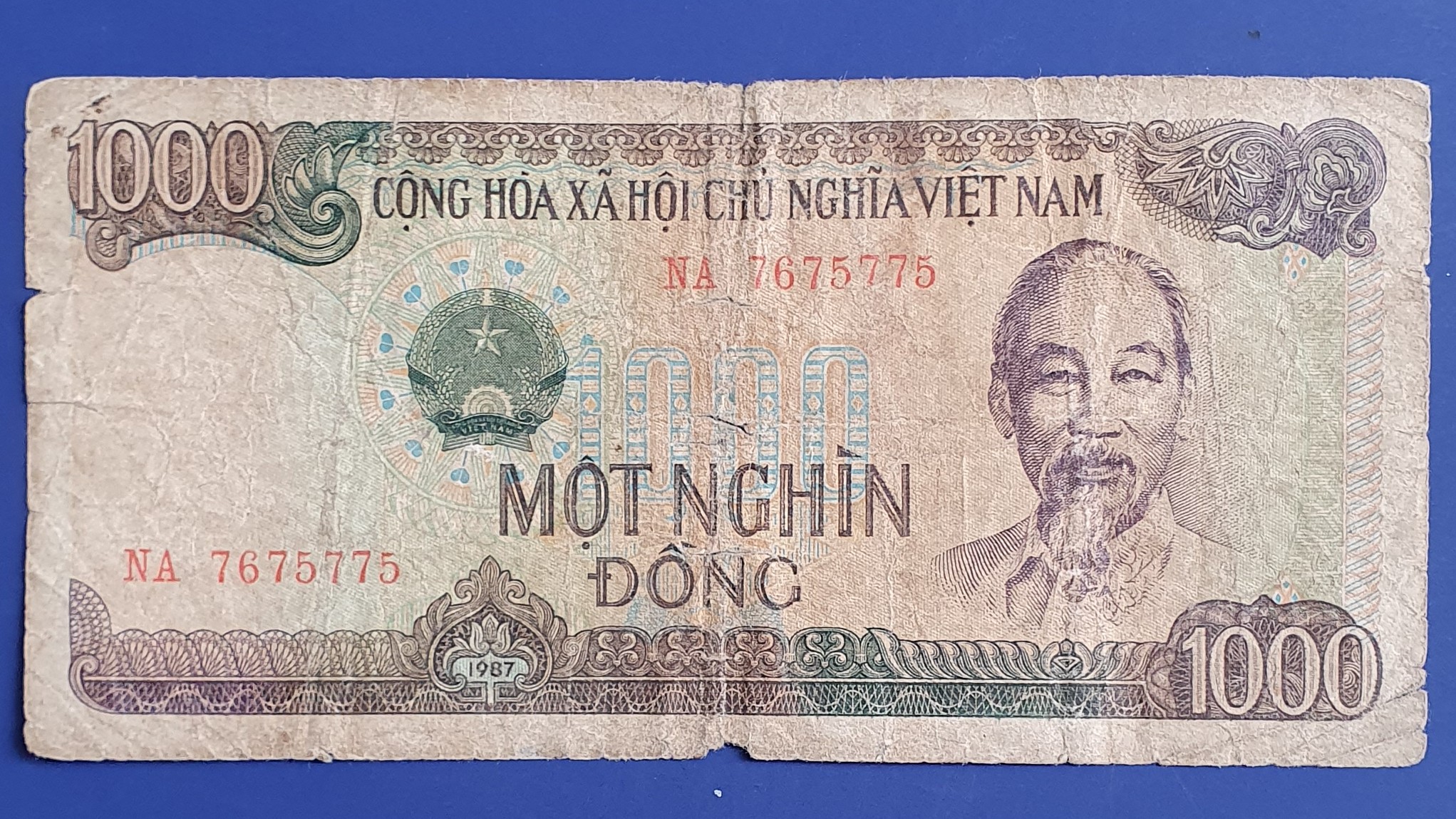 Vietnam 1000 Dong banknote 1987 - CurrencyHub