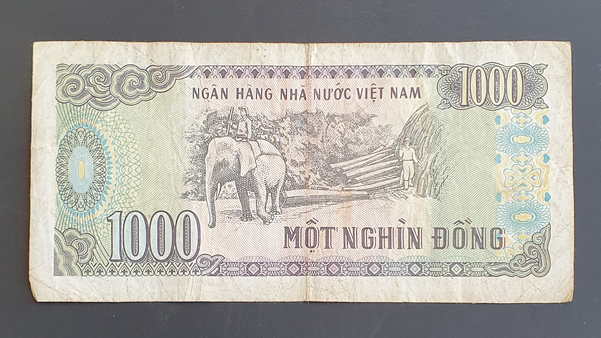 1000 Dong back