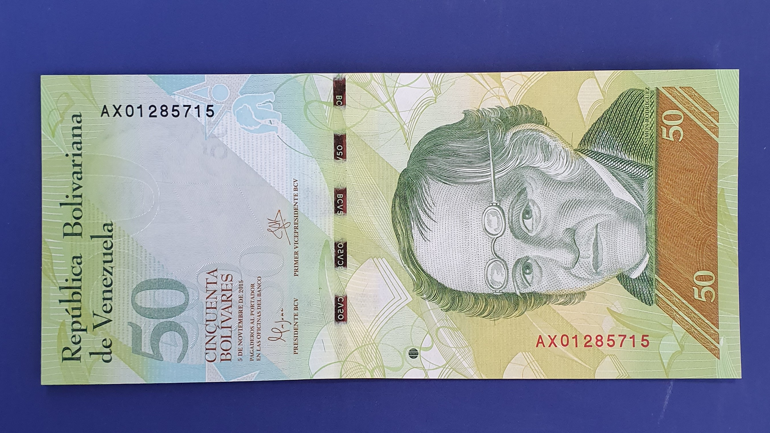 50 Bolivar front