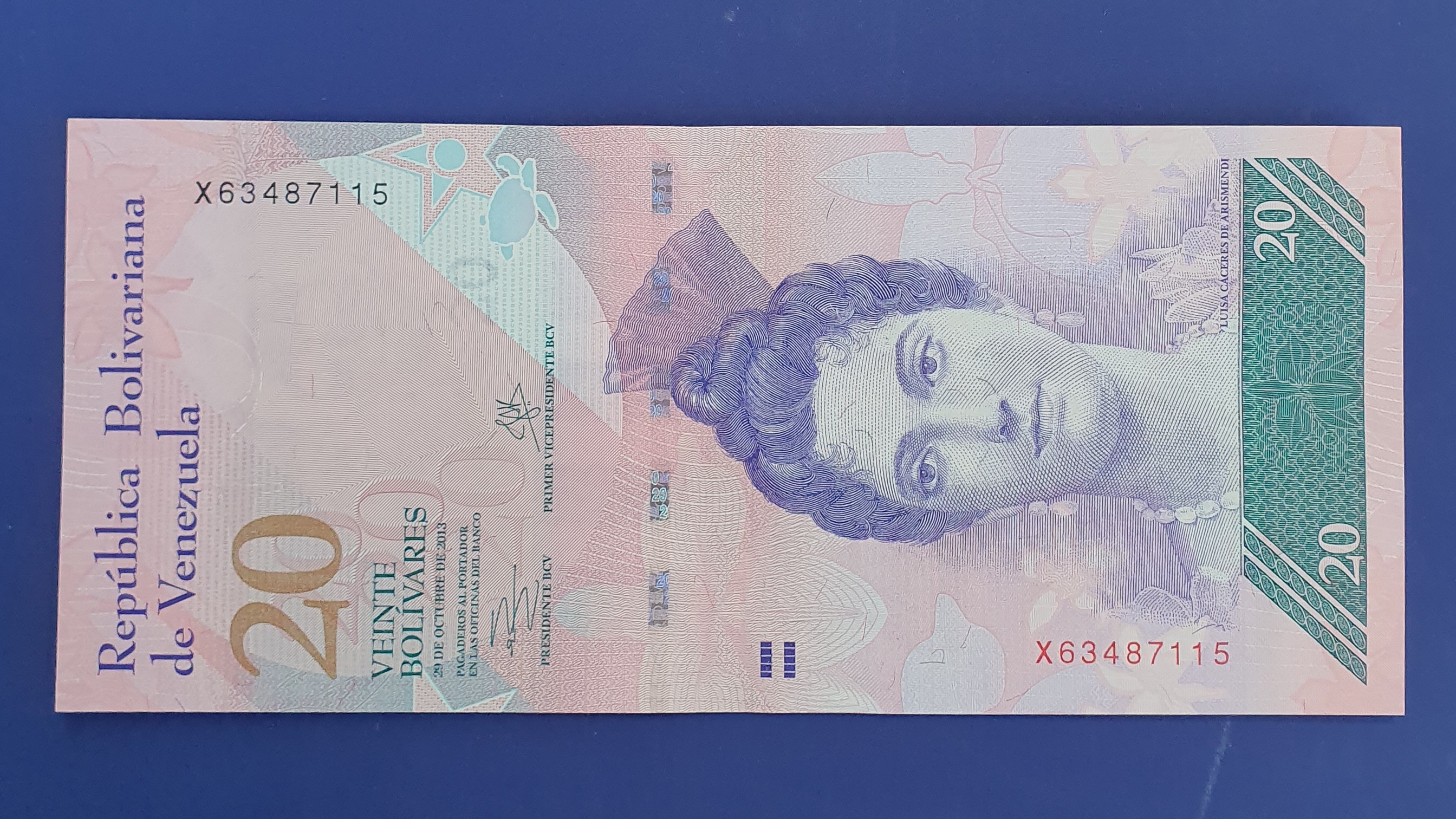 20 Bolivar front