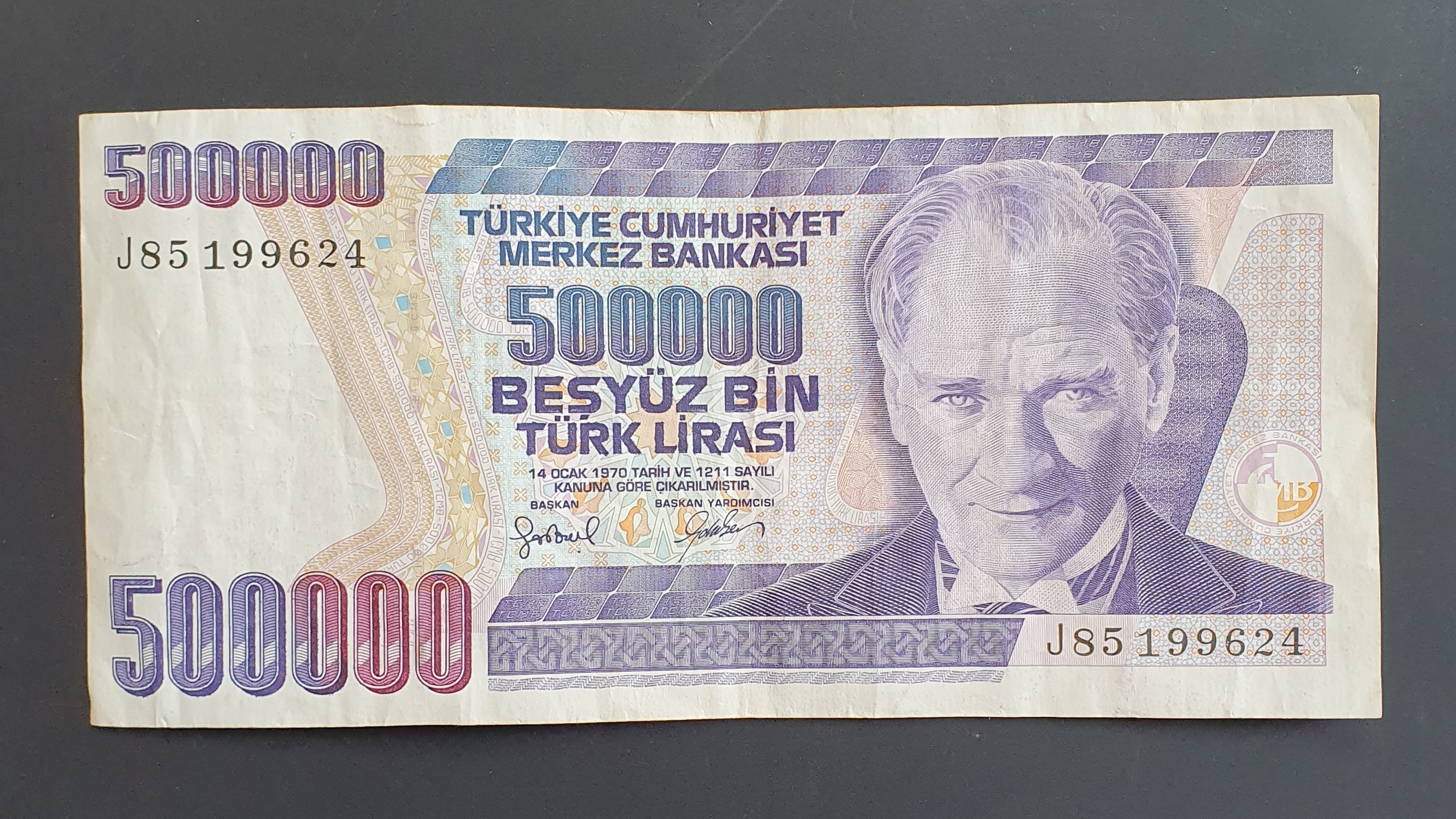Turkey 500000 Lira banknote 1997 - CurrencyHub