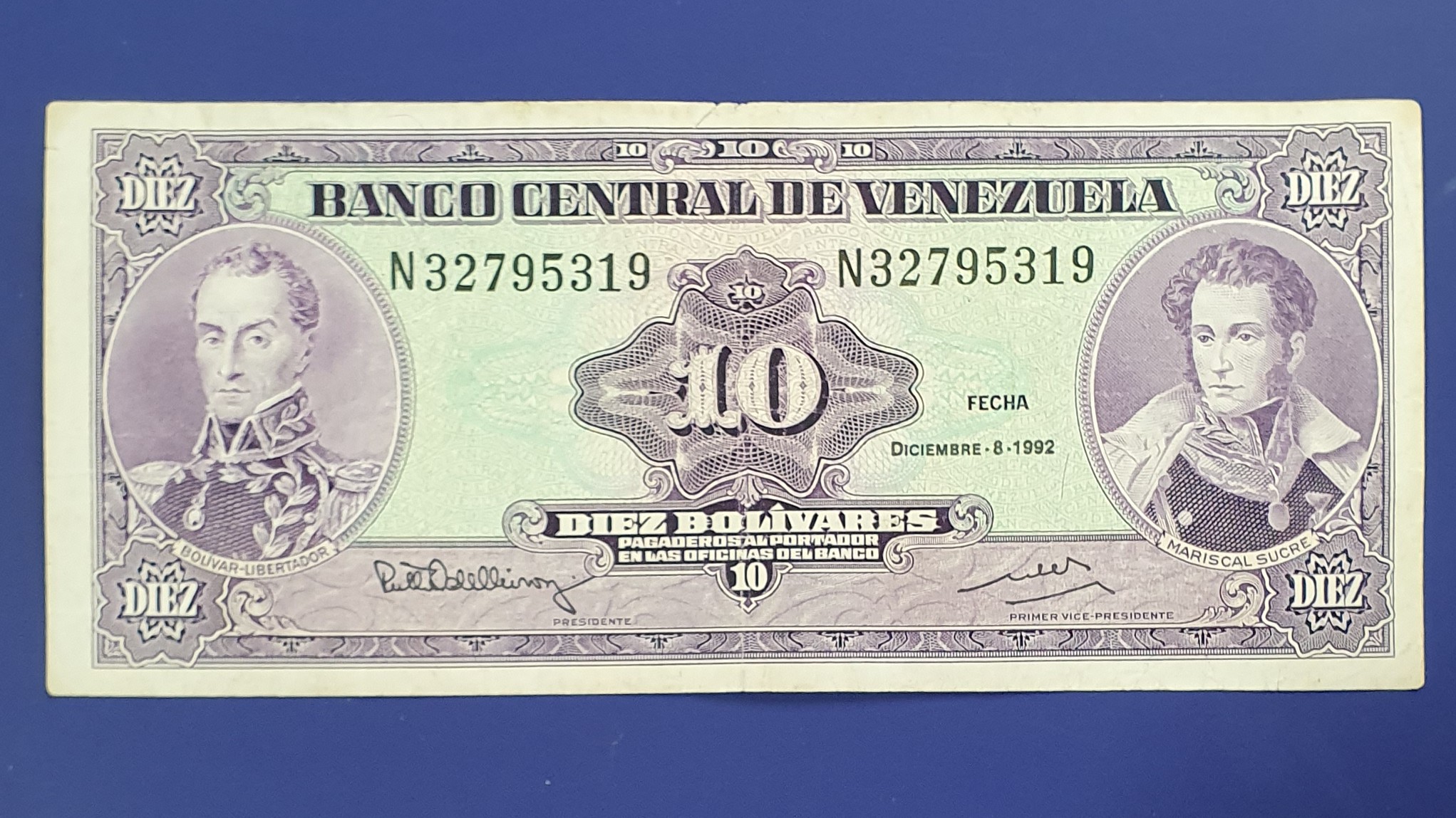 10 Bolivar front