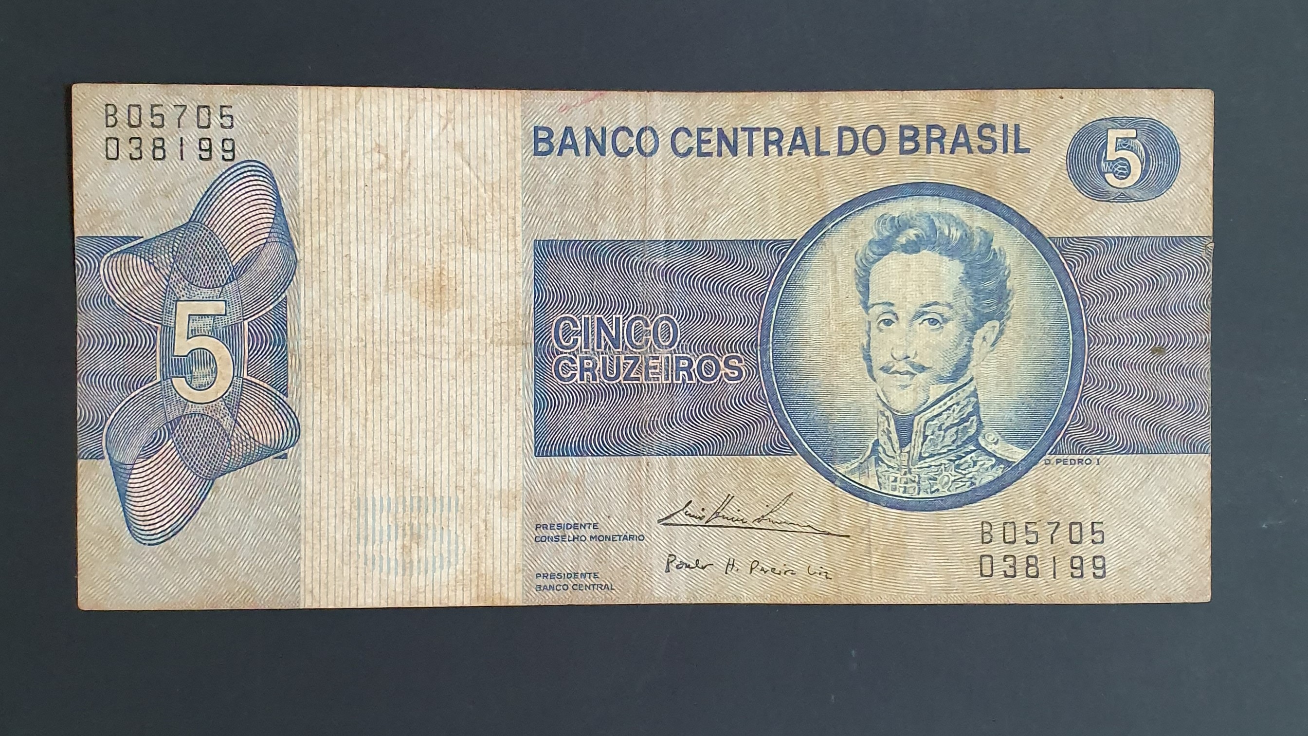 5 Cruzeiro front