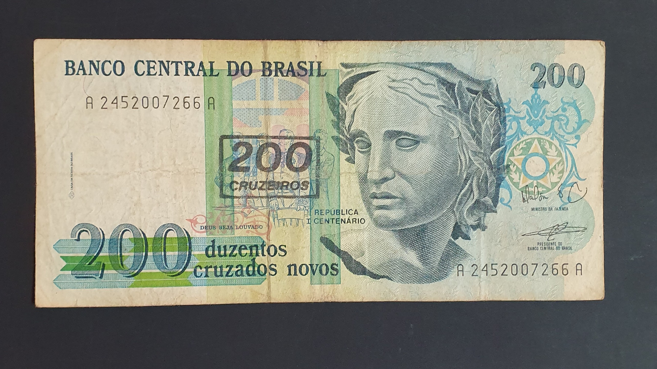 Brazil 200 Cruzeiro banknote 1990 - CurrencyHub