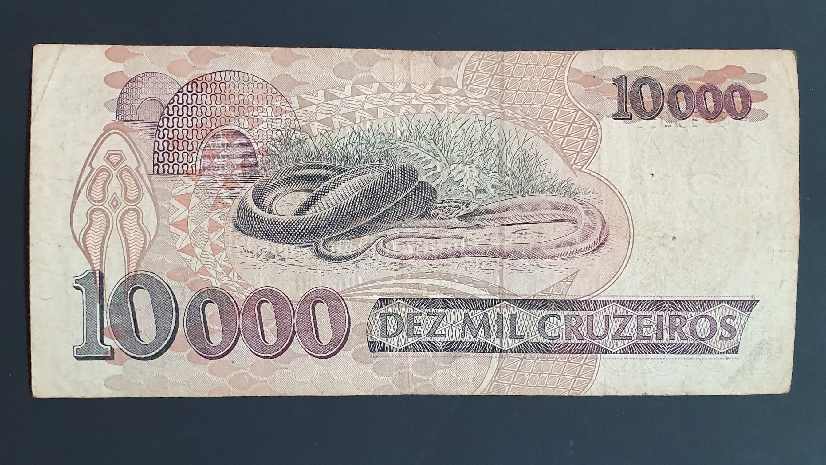 10000 Cruzeiro back