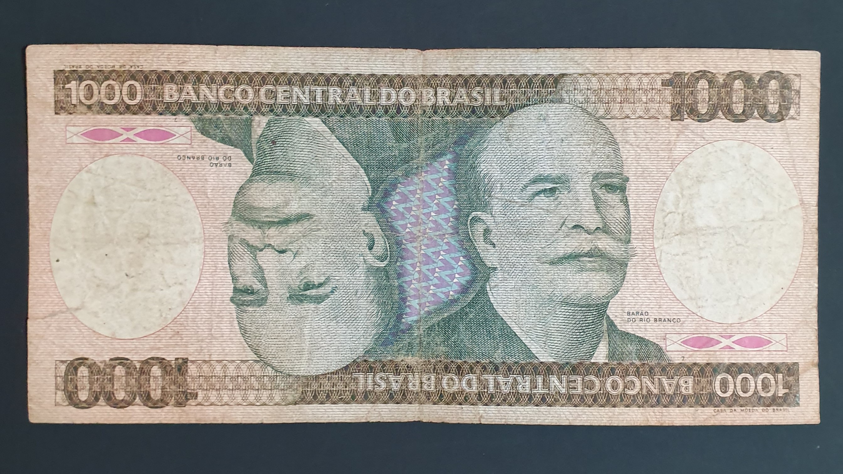 1000 Cruzeiro front