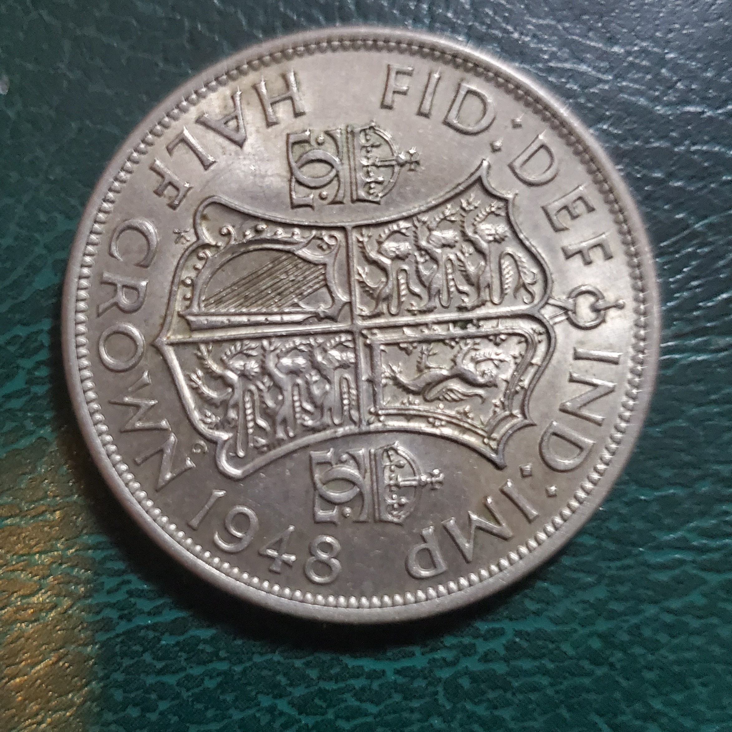 1/2 Crown front