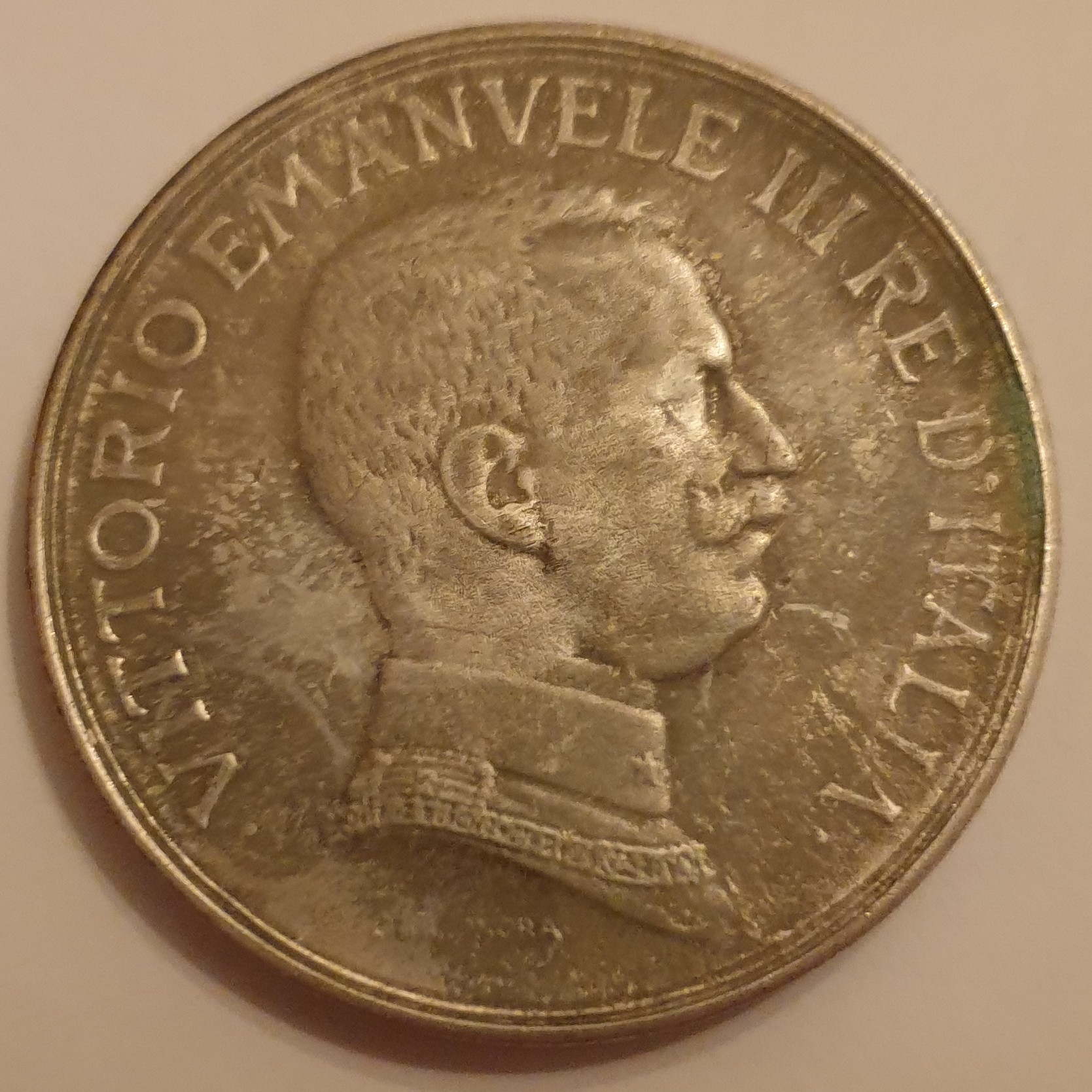 5 Lira back