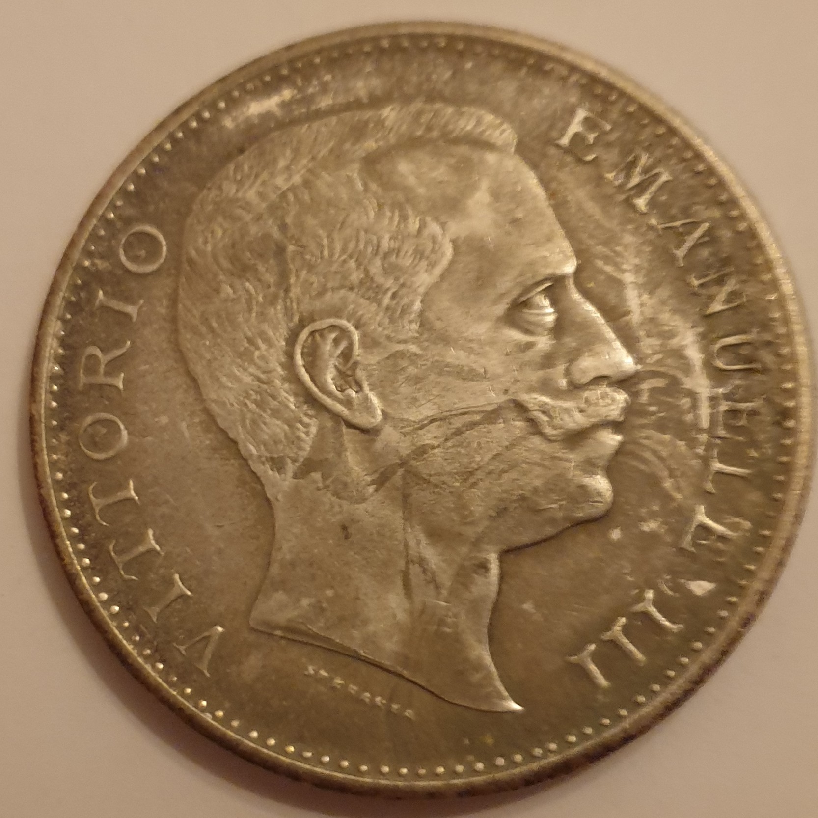 5 Lira back