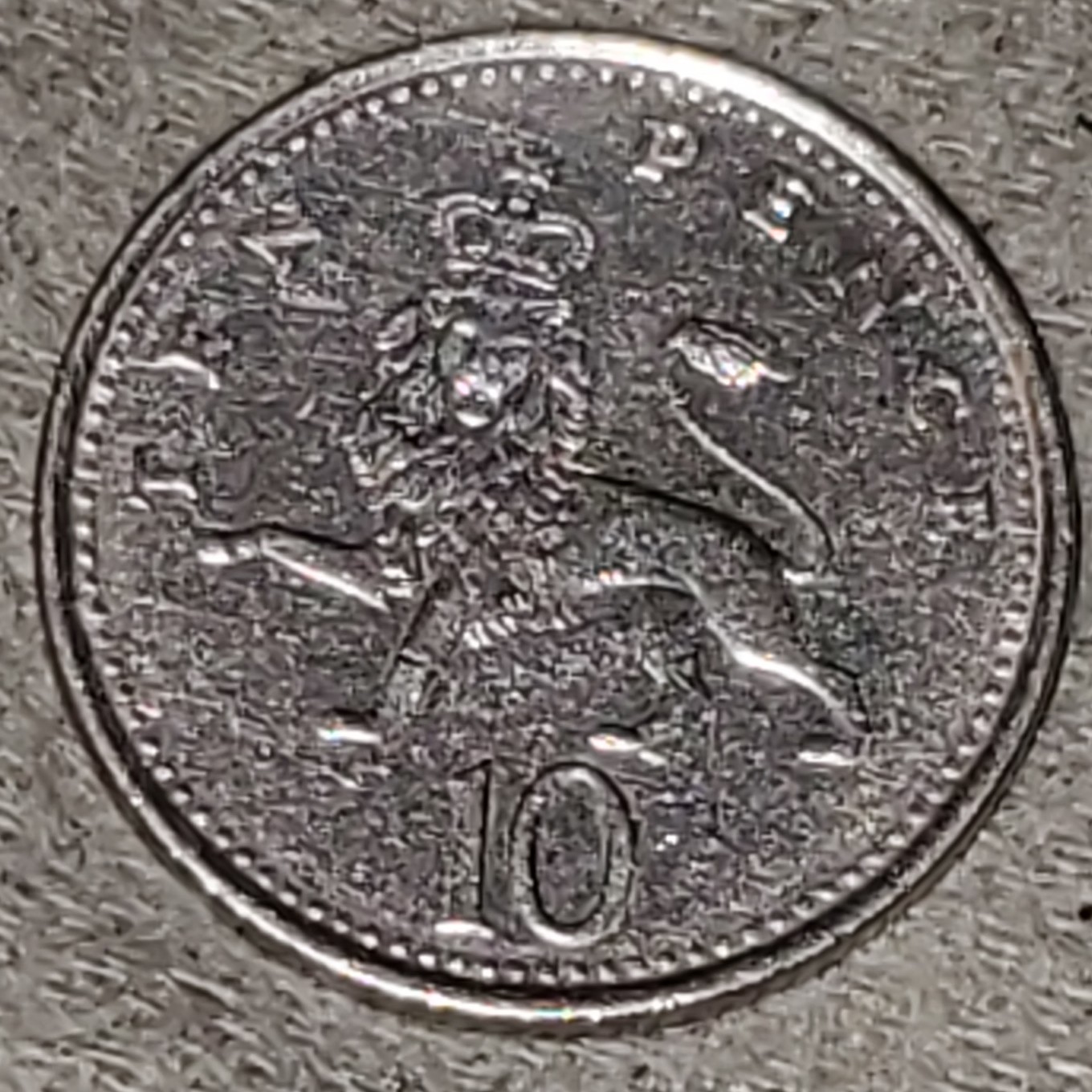 10 Pence back