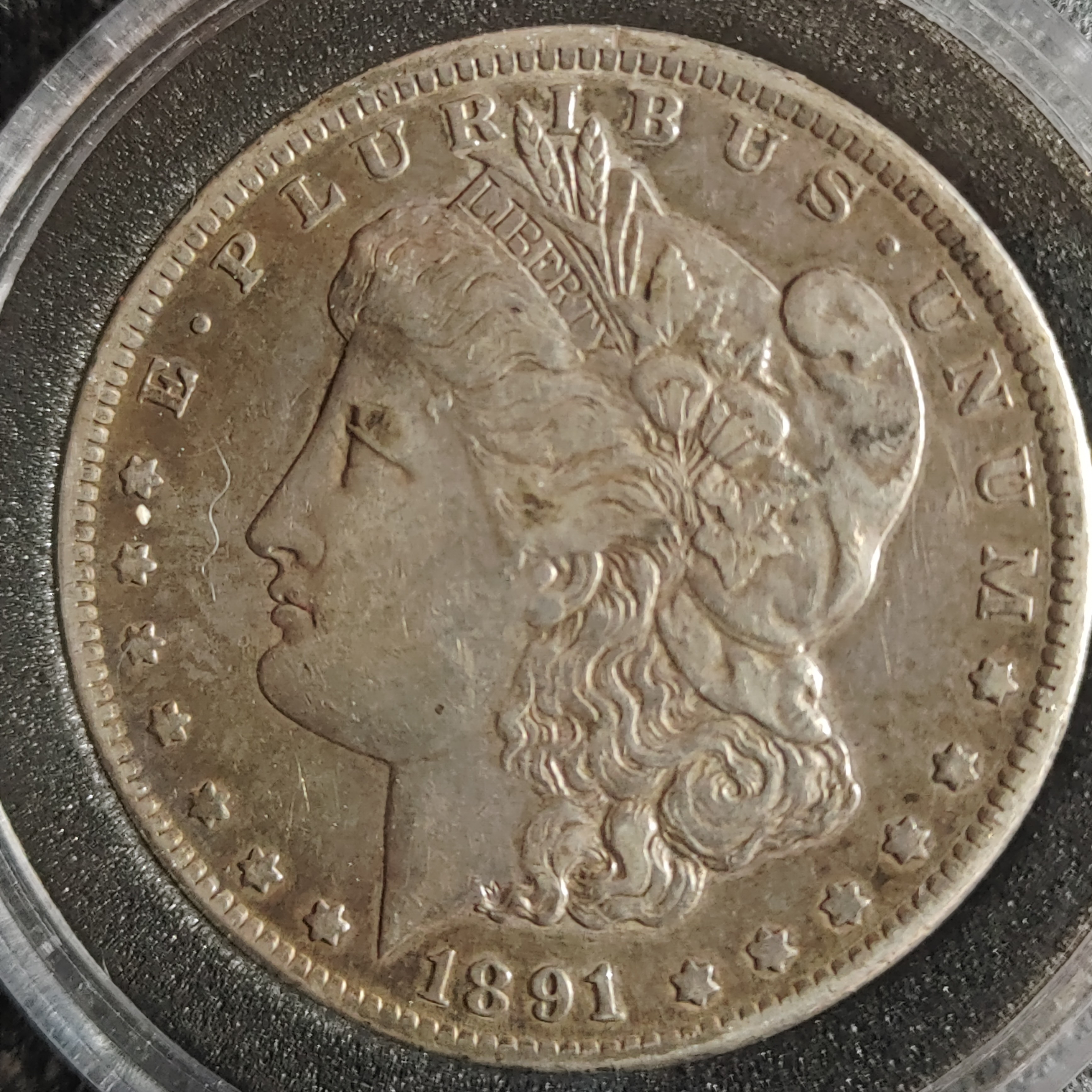 1 Dollar back