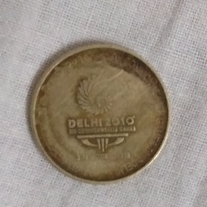 5 Rupee front